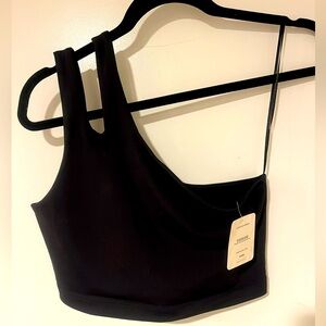 FABLETICS Black Asymmetrical Women's Crop Top